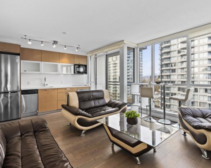 10777 University Drive Unit 710, Surrey