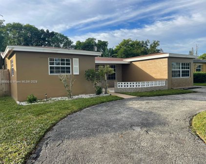 3156 Nw 41st St, Lauderdale Lakes