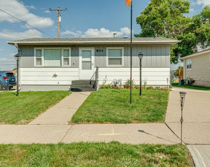 801 S 17th Street, Bismarck