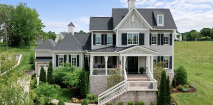 8420 Heirloom Blvd, College Grove