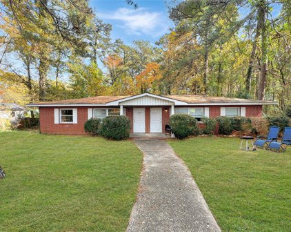 5869 Old Gordon Road, Mableton