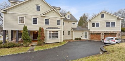 427 Lyons Road, Bernards Twp.