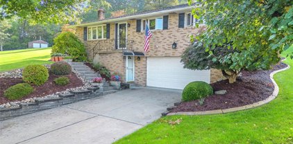 967 Scenery Drive, Elizabeth Twp/Boro