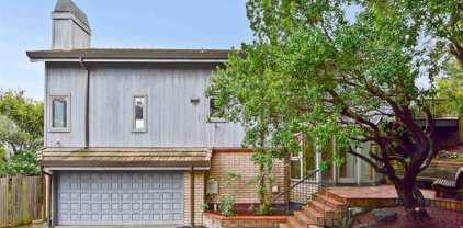 6801 Sherwick Dr, Berkeley