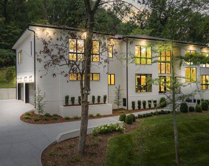 1323 Harding Pl, Nashville