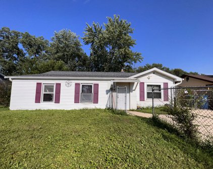 618 S Webster Street, Aurora
