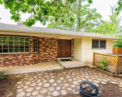 3393 Acorn Ln, Salem