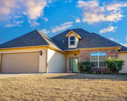 2819 Abbey Drive, Ada