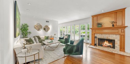 9635  Arby Dr, Beverly Hills