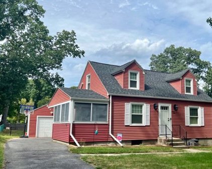 94 Smyrna St, West Springfield
