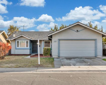 8160 Steinbeck Way, Sacramento