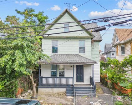 15 Washington Terrace, Bridgeport
