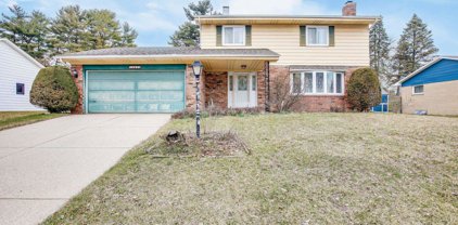 2635 Summit Ridge Drive, South Bend