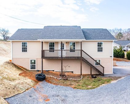 1409 Snapp Rd, Sevierville