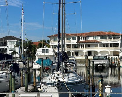 6300 Pasadena Point Boulevard Unit 26, Gulfport