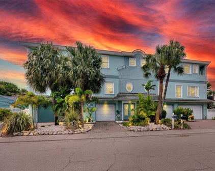8408 Bayshore Drive Unit 4, Treasure Island