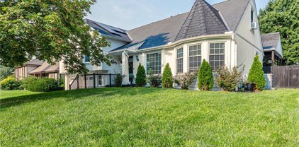 10432 Monrovia Street, Overland Park