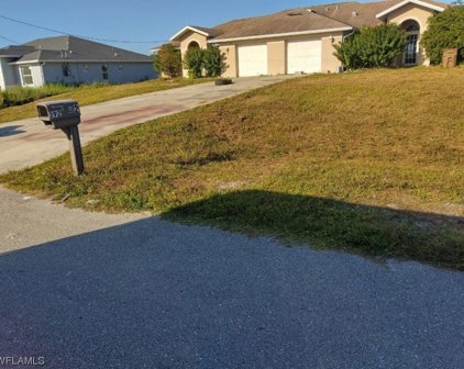 392 Pennfield Avenue, Lehigh Acres