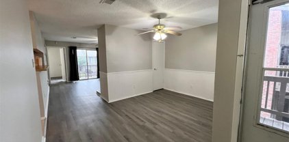 418 Garland Drive Unit 227, Lake Jackson