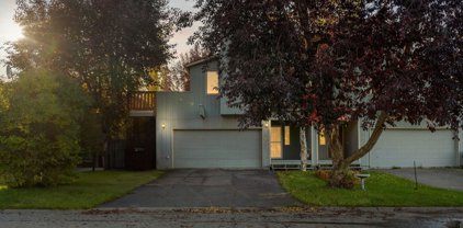 8022 Rosebud Circle, Anchorage