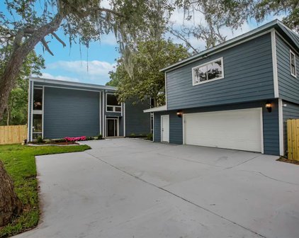 266 Fawn Trail, Lake Jackson