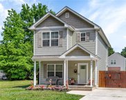 909 Lincoln Avenue, Central Suffolk image
