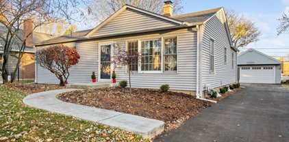 129 Pomeroy Avenue, Crystal Lake