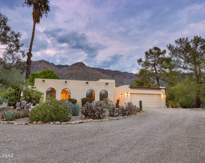 5325 E Gleneagles, Tucson