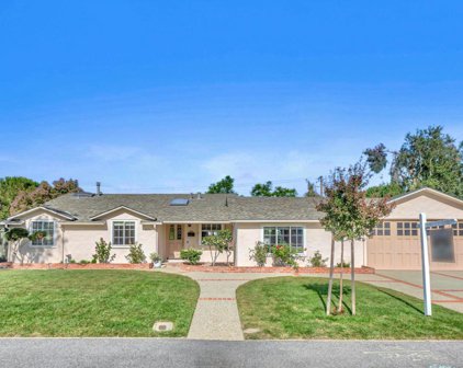 1174 Fordham Way, Mountain View