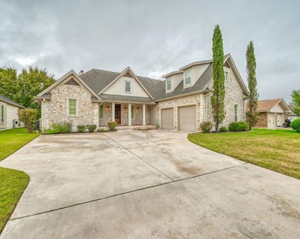 423 St. Andrews, Meadowlakes
