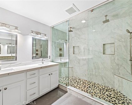 17 Plushstone, Rancho Santa Margarita