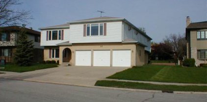 317 Dee Court, Bloomingdale