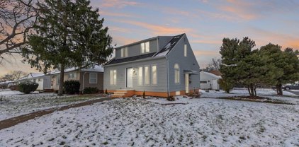 19102 Homeway Avenue, Cleveland