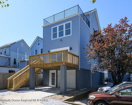 28 2nd Street, Highlands