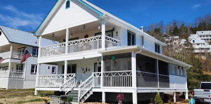 424 Country Path Way, Sevierville