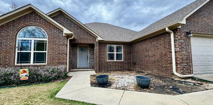 6001 Wisteria Lane, Jonesboro