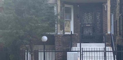 910 N Lawndale Avenue, Chicago