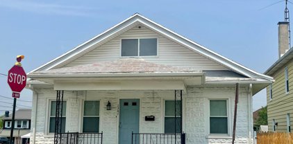 1341 W Poplar St, York