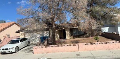 3818 Silent Hill Drive, Las Vegas