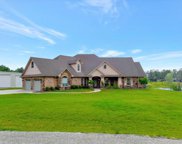 233 Westwood Lake Drive, Lufkin image