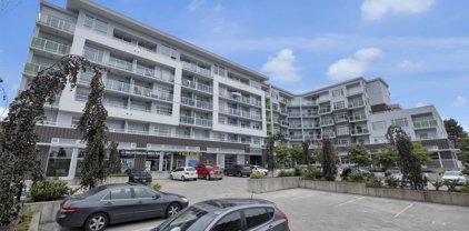 9015 120 Street Unit 602, Delta
