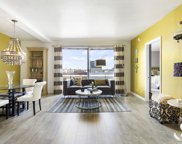 321 S San Vicente Blvd Unit 505, Los Angeles image