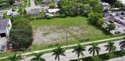 5421 W Hallandale Beach Blvd, West Park