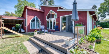 235 Crestwood Lane, Hamilton