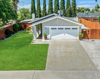 6004 Highlander, Bakersfield
