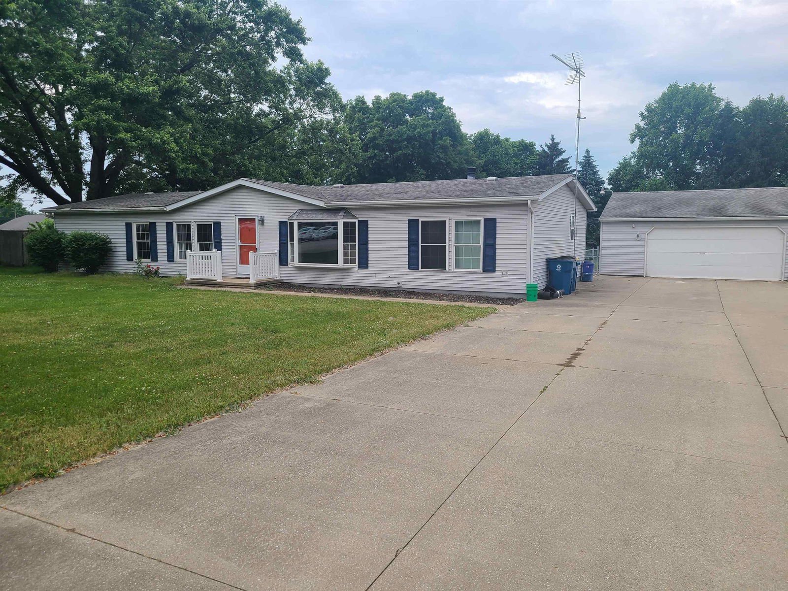 426 E 18th Street, Mishawaka, 46544