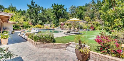 17133 Nance Street, Encino