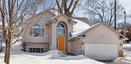 2700 Mcnair Drive N, Robbinsdale