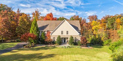 12316 Popes Head Rd, Fairfax