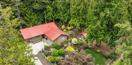 11697 Kirk Avenue NE, Bainbridge Island